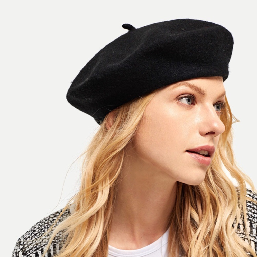 Plain Beret Cap. Never been worn. One size